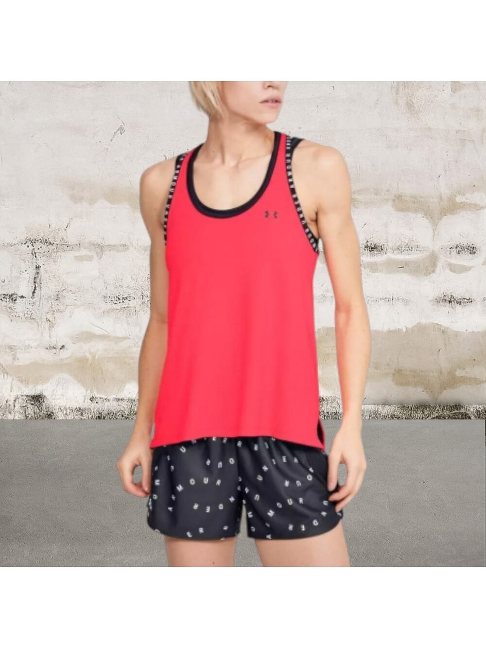 Under Armour UA Knockout Tank in Red Size XS